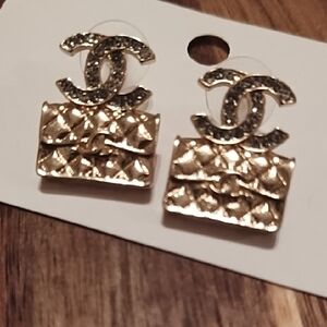 Fashion Jewelry Gold Tone Sparkle Earrings